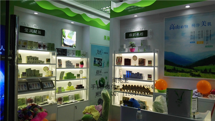 木質烤漆展柜.jpg