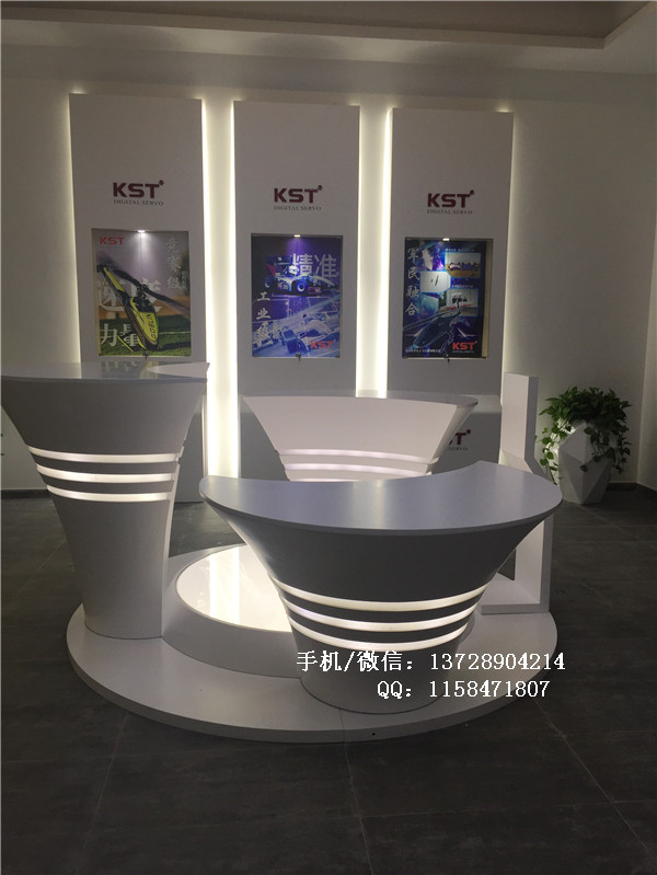 公司展廳展示柜制作.jpg