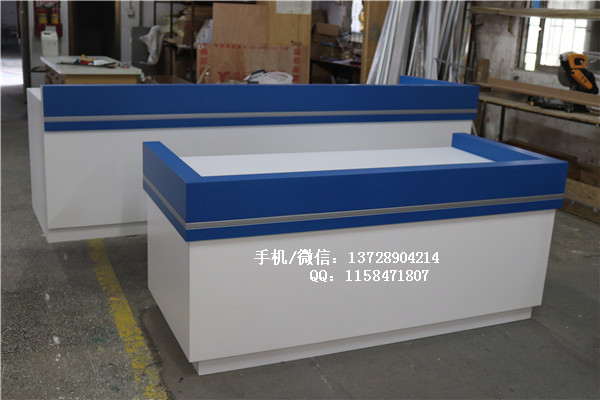 木質展示柜圖片.jpg
