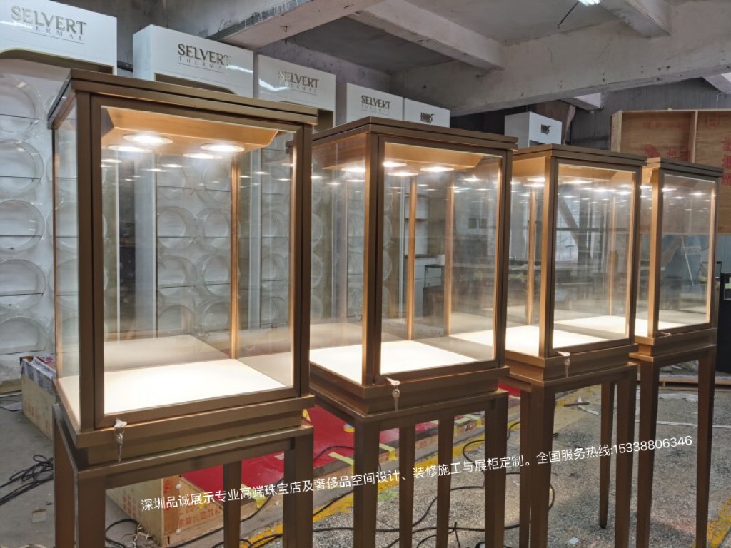 深圳品誠展示珠寶店展柜設計效果圖2.jpg
