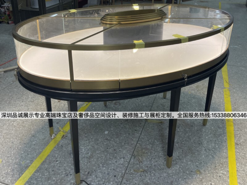 黑色不銹鋼中島珠寶店展柜設計